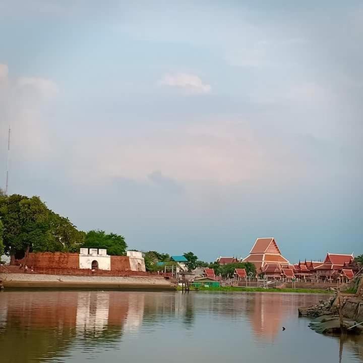 San Sook Place pensión Phra Nakhon Si Ayutthaya Exterior foto